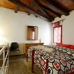2578 Casa